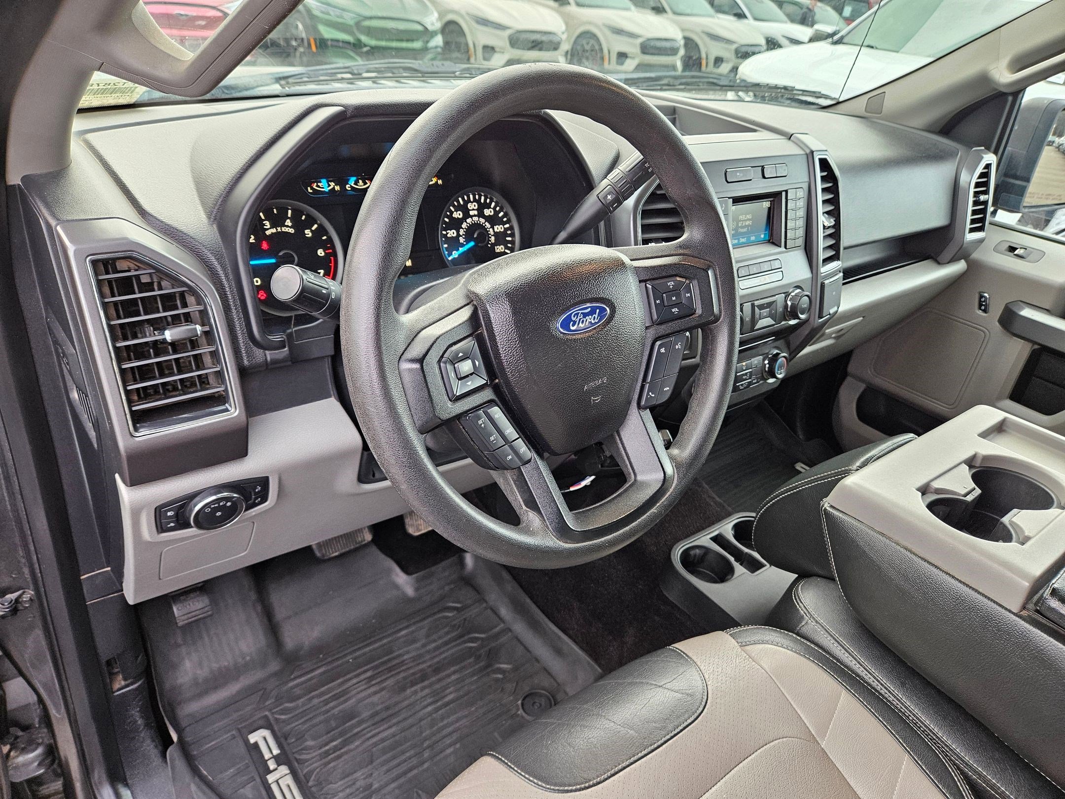 Used 2017 Ford F150 XLT image 14