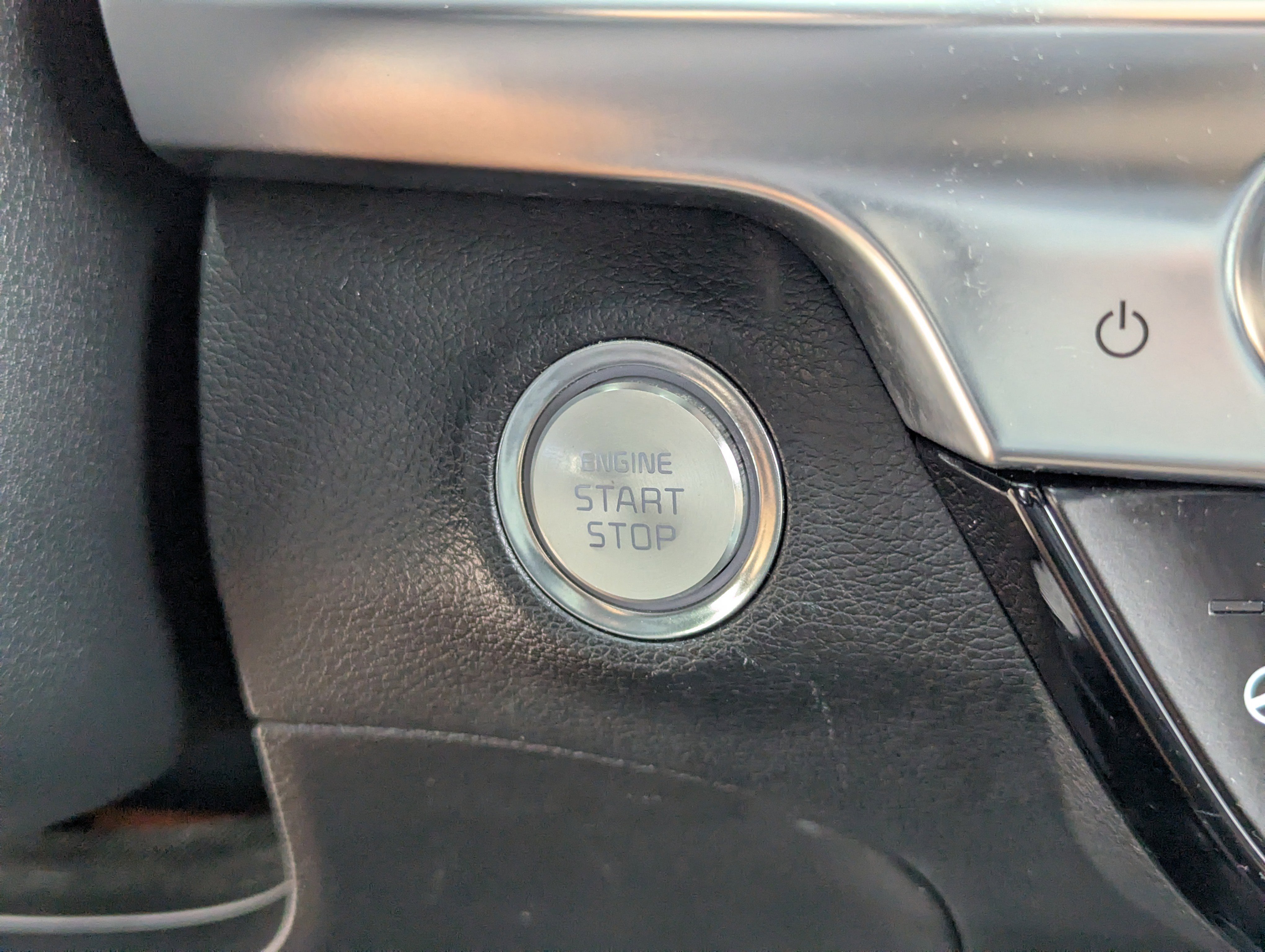 Certified 2021 Kia Telluride SX w/ SX Prestige Package image 32