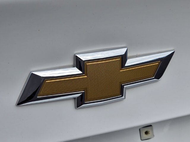 Used 2023 Chevrolet Malibu LS w/ Driver Confidence Package FWD image 17