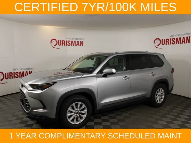 Used 2025 Toyota Grand Highlander AWD image 3