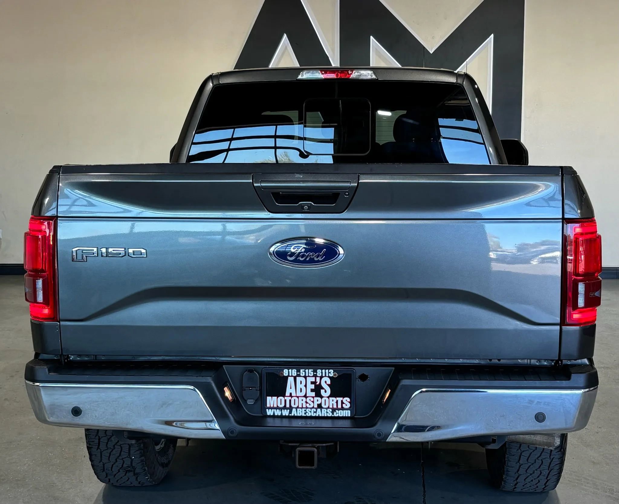 Used 2017 Ford F150 Lariat w/ Equipment Group 501A Mid AWD/4WD image 5