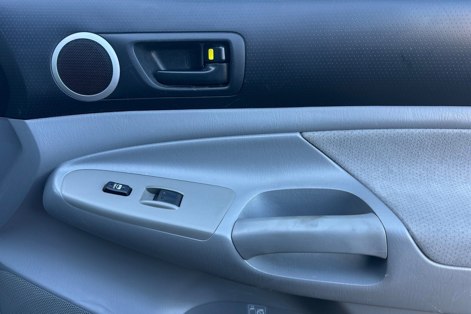 Used 2007 Toyota Tacoma Base 4D Access Cab image 20