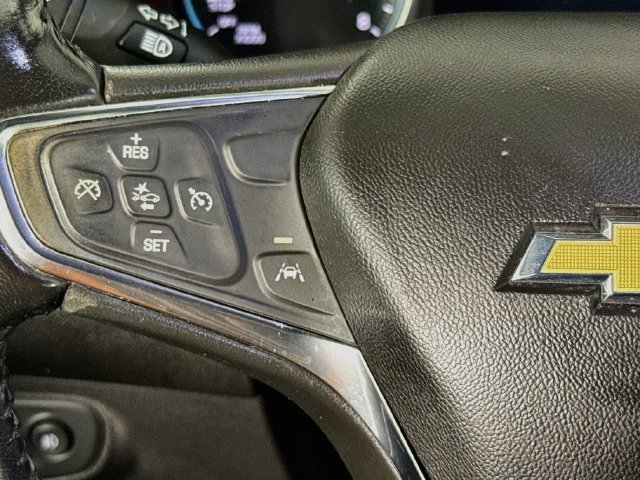 Used 2020 Chevrolet Equinox LT FWD image 11