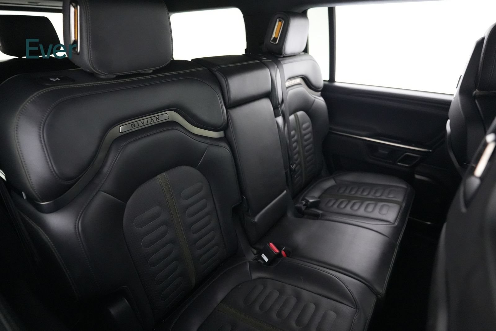 Used 2023 Rivian R1S Adventure AWD/4WD image 5