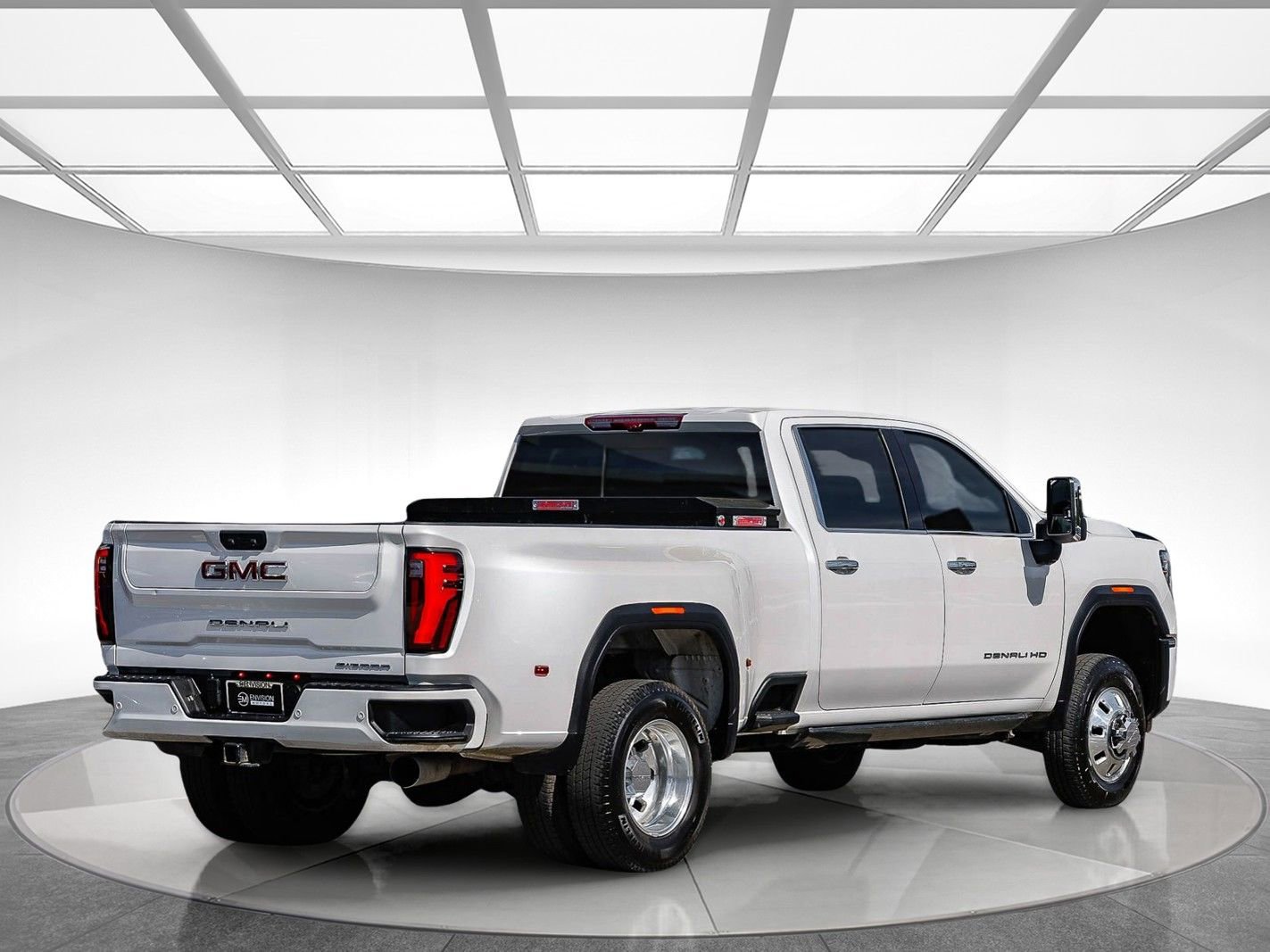 Used 2025 GMC Sierra 3500 Denali w/ Denali Reserve Package image 4