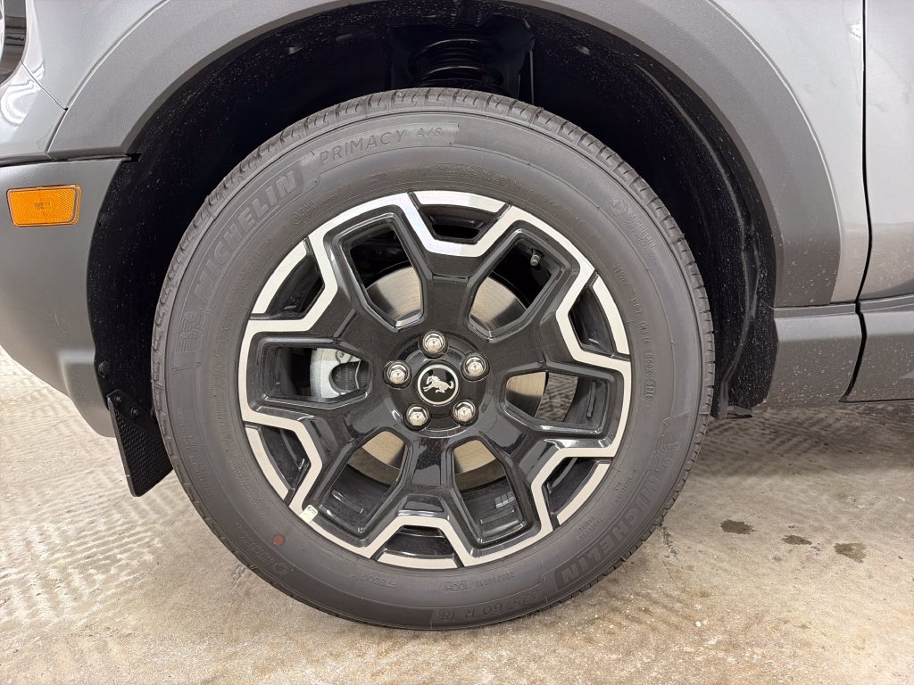New 2026 Ford Bronco Sport Outer Banks w/ Outer Banks Tech Package+ AWD/4WD image 13
