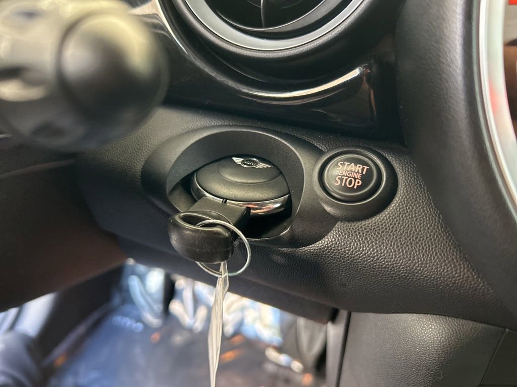 Used 2013 MINI Cooper S image 36