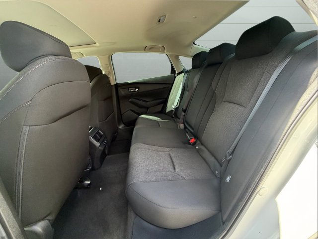 Used 2025 Honda Accord SE image 13