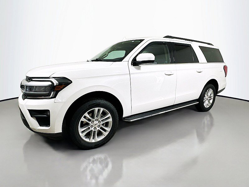 Used 2022 Ford Expedition Max XLT AWD/4WD image 3