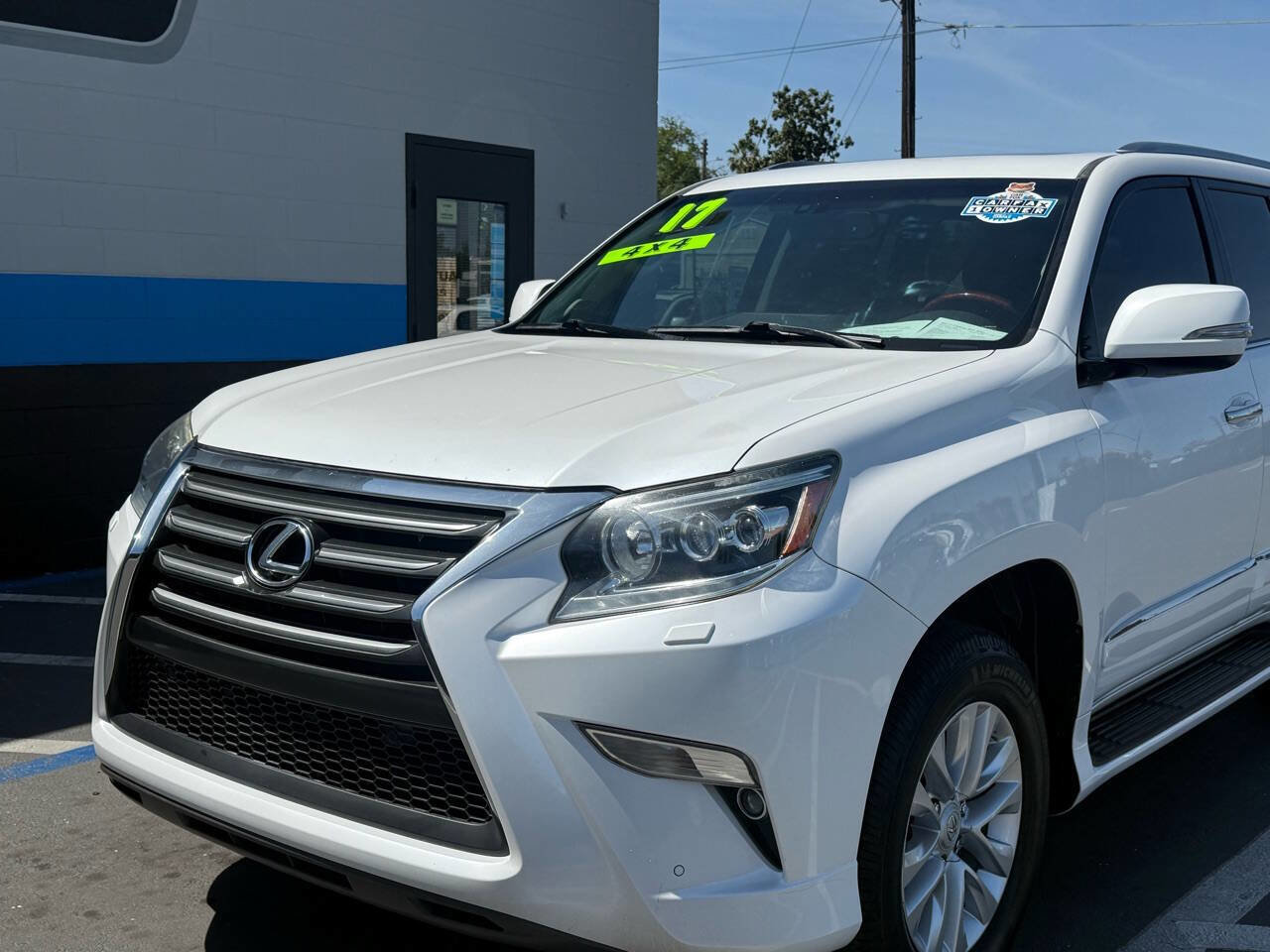 Used 2017 Lexus GX 460 image 25