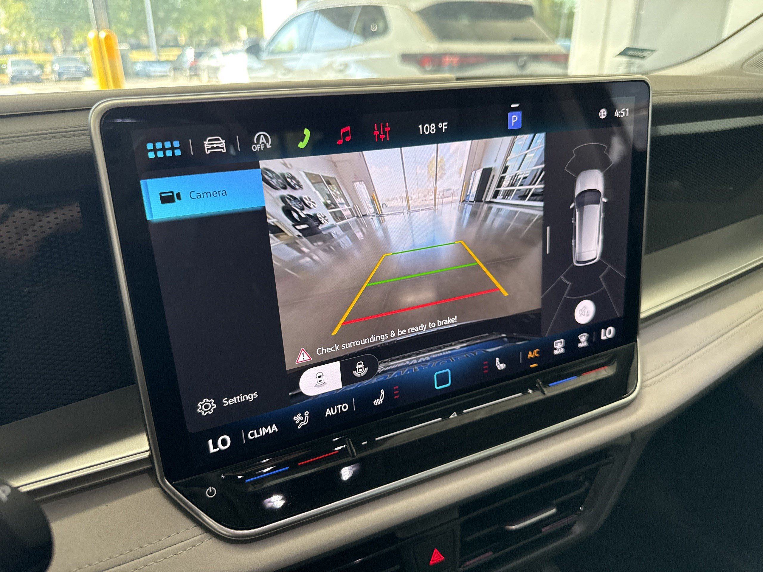 New 2026 Volkswagen Tiguan SE FWD image 20