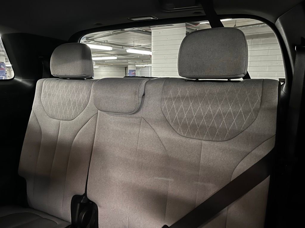 Used 2021 Hyundai Palisade SE image 18