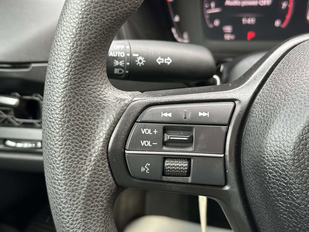 Used 2024 Honda Accord EX image 24