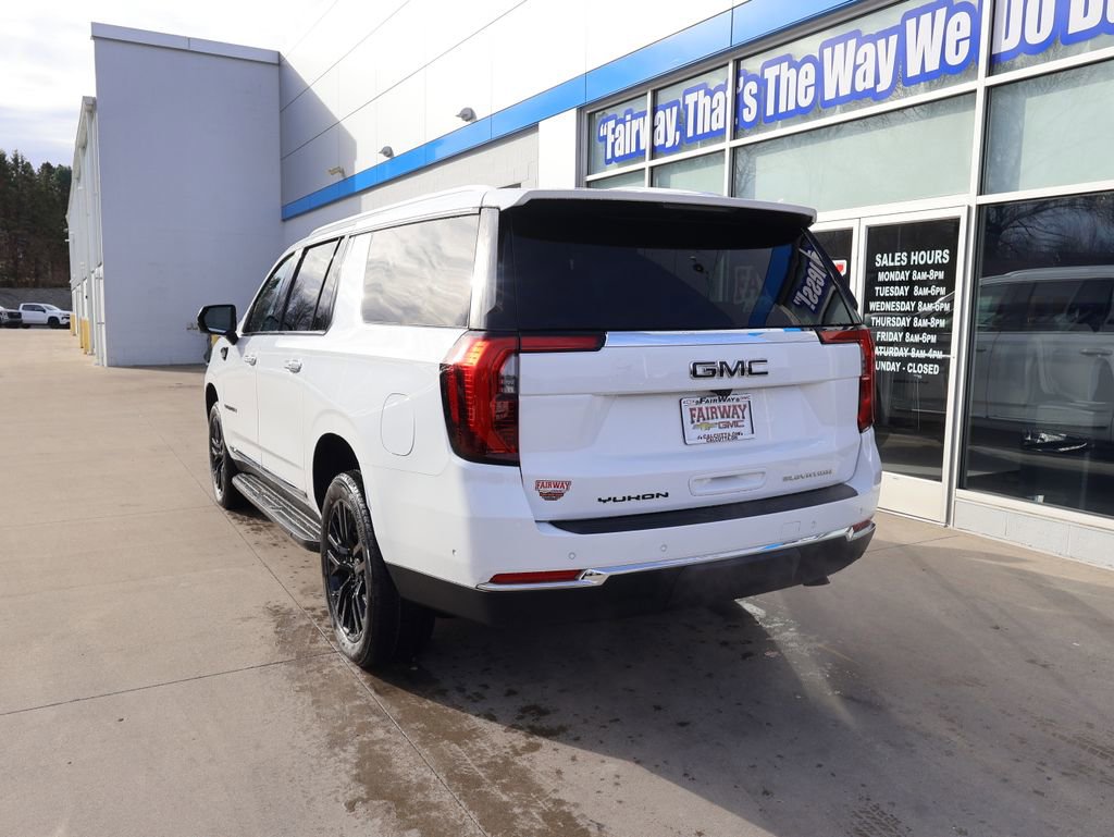 New 2026 GMC Yukon XL Elevation w/ LPO, Elevation Black Package image 8