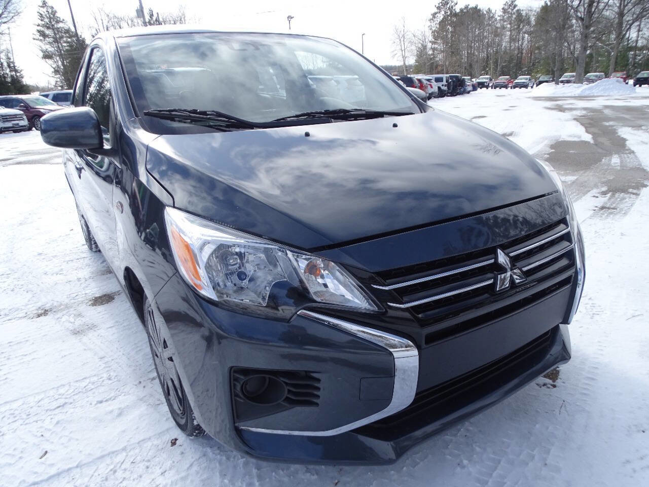 Used 2024 Mitsubishi Mirage ES image 2