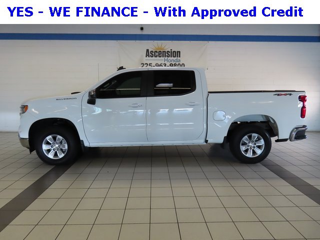 Used 2023 Chevrolet Silverado 1500 LT image 3