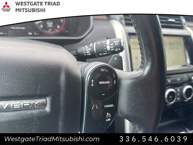 Used 2019 Land Rover Discovery HSE image 16