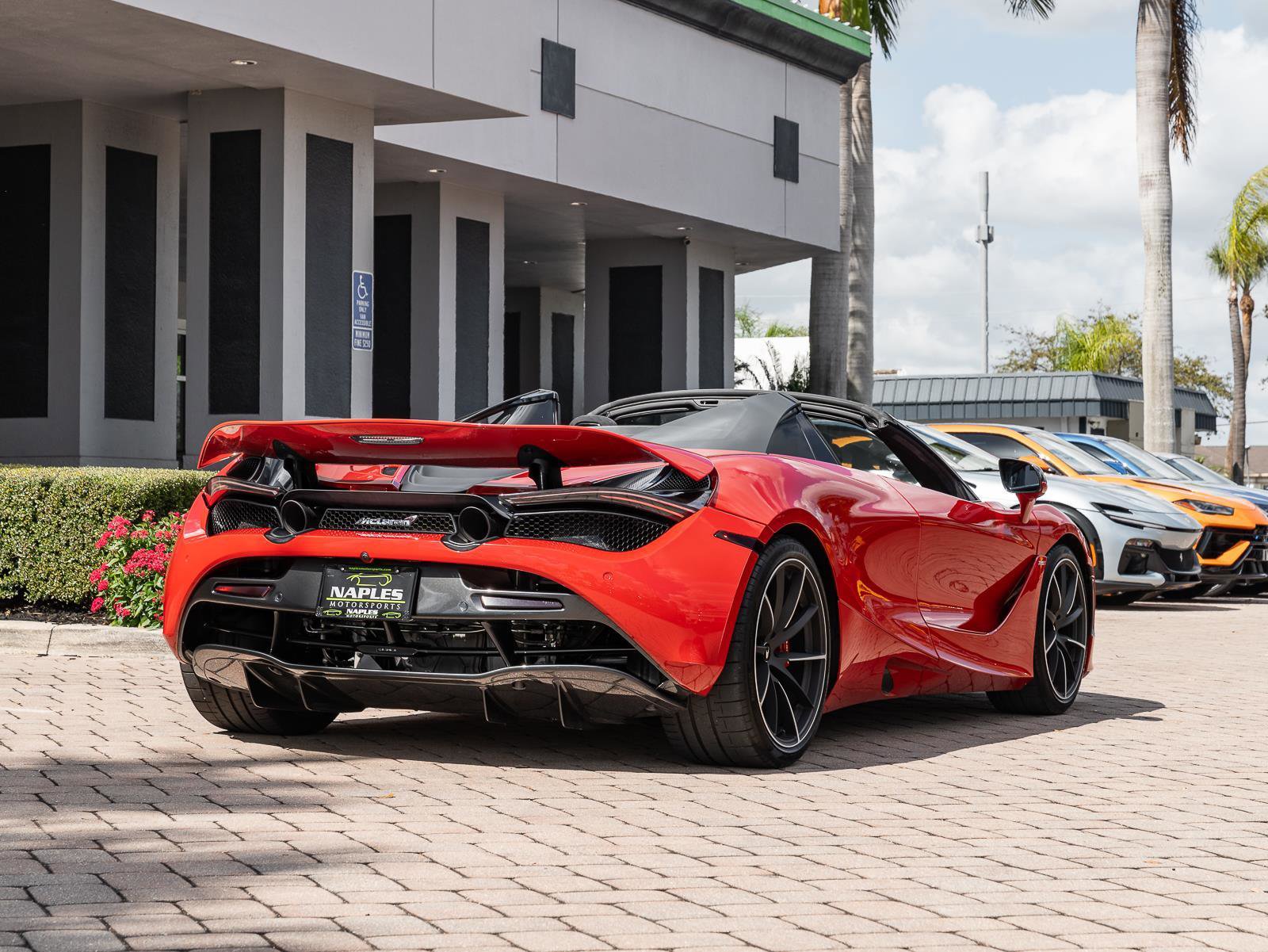 Used 2020 McLaren 720S Performance RWD image 38