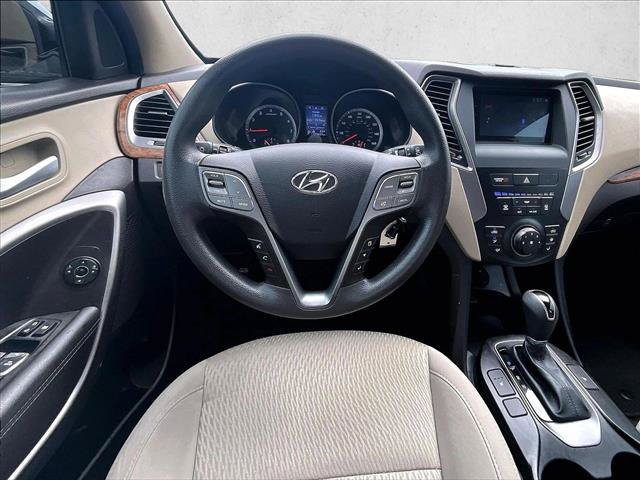 Used 2015 Hyundai Santa Fe Sport w/ Option Group 02 FWD image 7