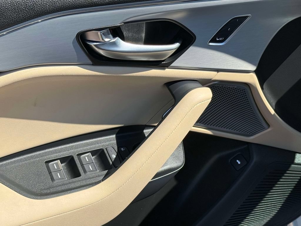Certified 2025 Acura TLX w/ Technology Package FWD image 10