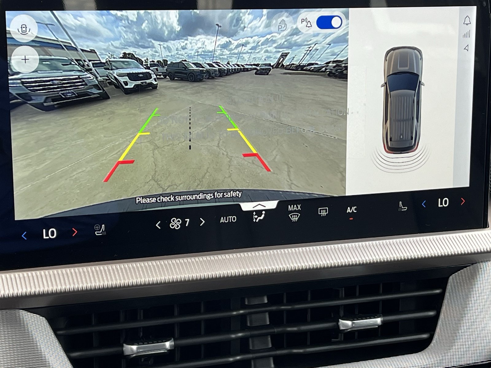 New 2026 Ford Explorer Active w/ Active Comfort Package RWD image 16