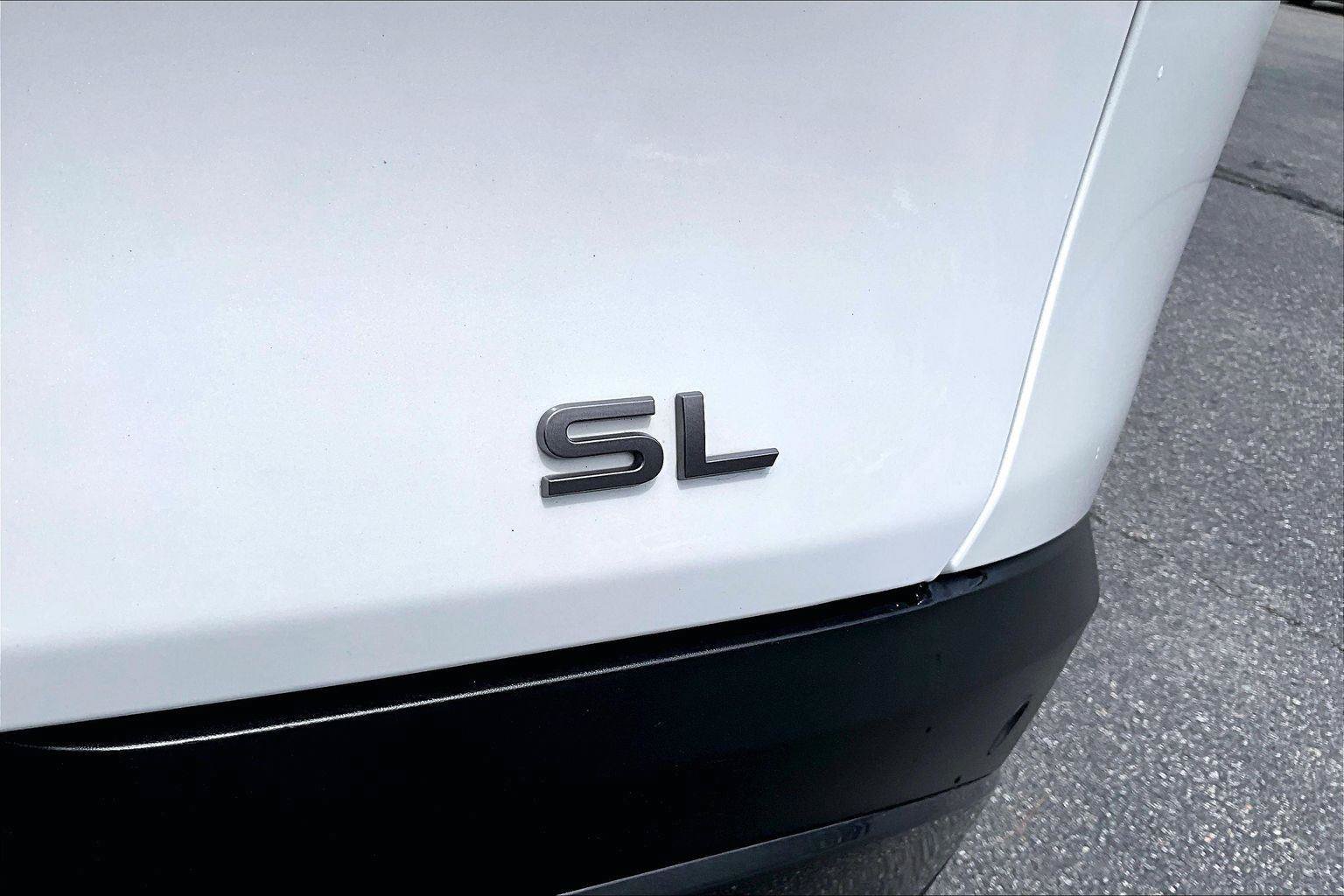 Used 2025 Nissan Murano SL AWD/4WD image 8