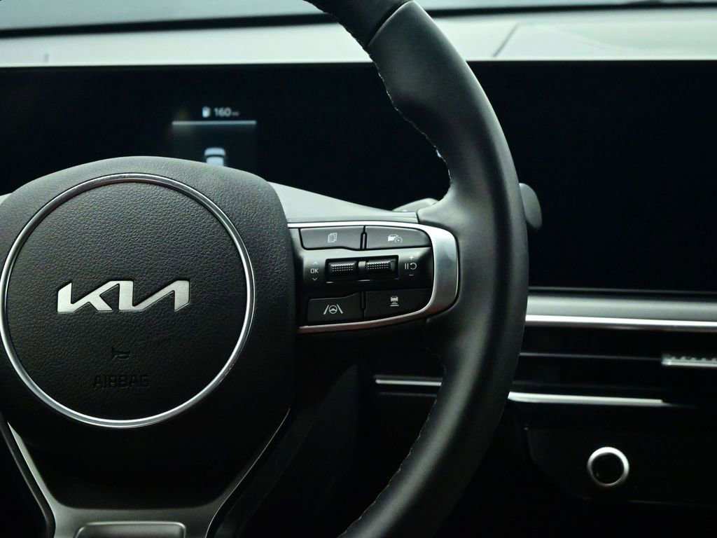 Used 2025 Kia K5 GT-Line w/ GT-Line Premium Package image 43