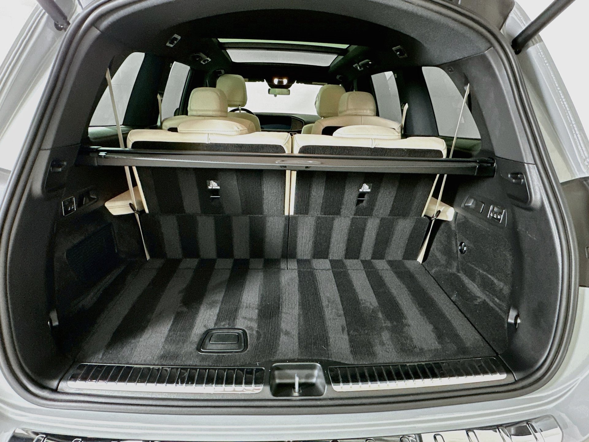 Certified 2026 Mercedes-Benz GLS 580 4MATIC image 29