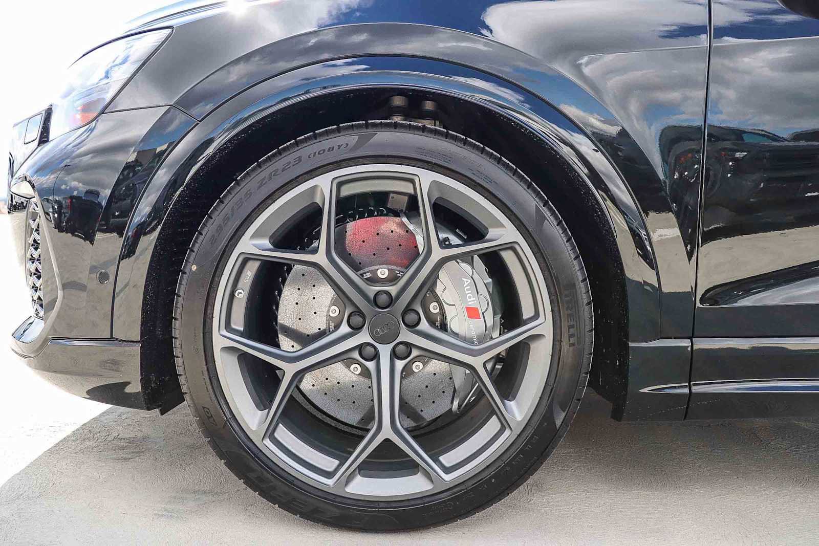 New 2026 Audi RS Q8 performance image 14