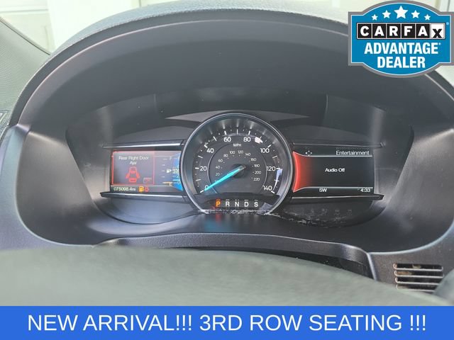 Used 2017 Ford Explorer Limited w/ Equipment Group 303A AWD/4WD image 12