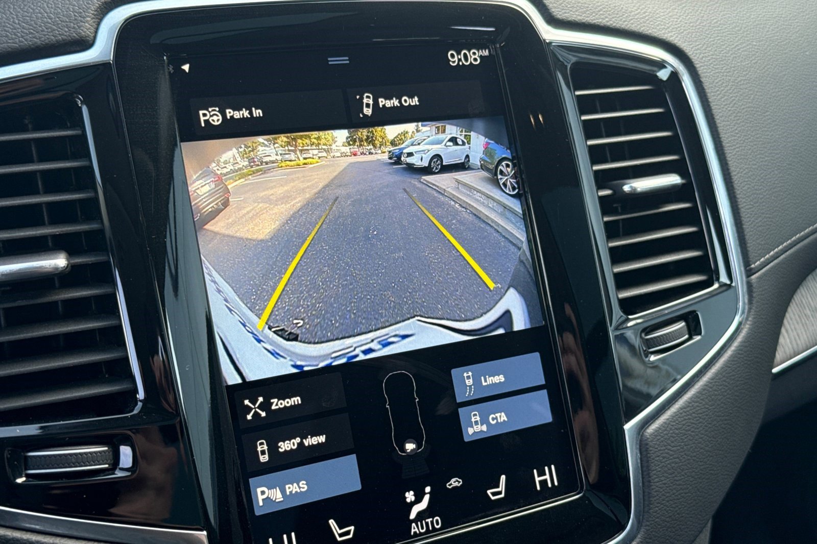 Used 2022 Volvo XC90 T8 Inscription w/ Advanced Package image 26