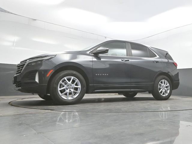 Used 2023 Chevrolet Equinox LT w/ Driver Convenience Package image 32