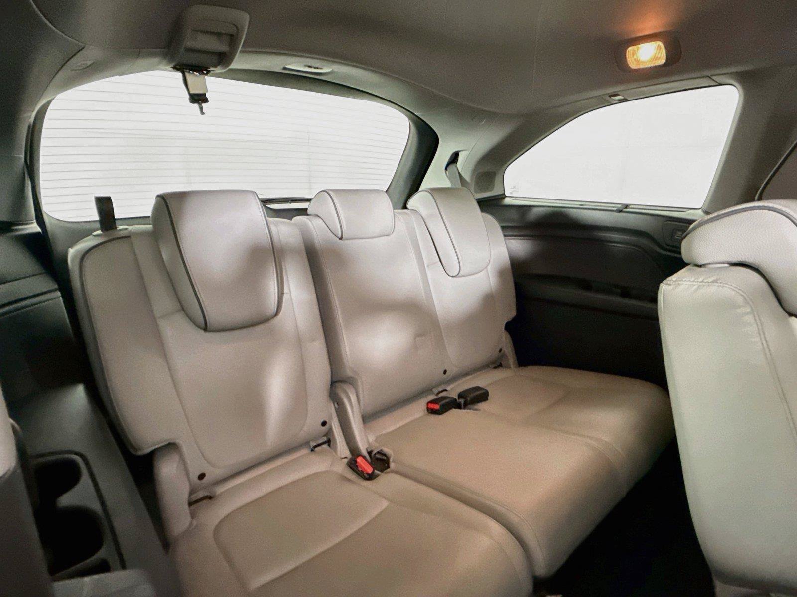 Used 2024 Honda Odyssey Elite image 40