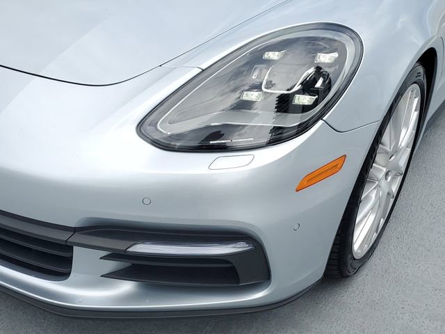 Used 2018 Porsche Panamera image 10