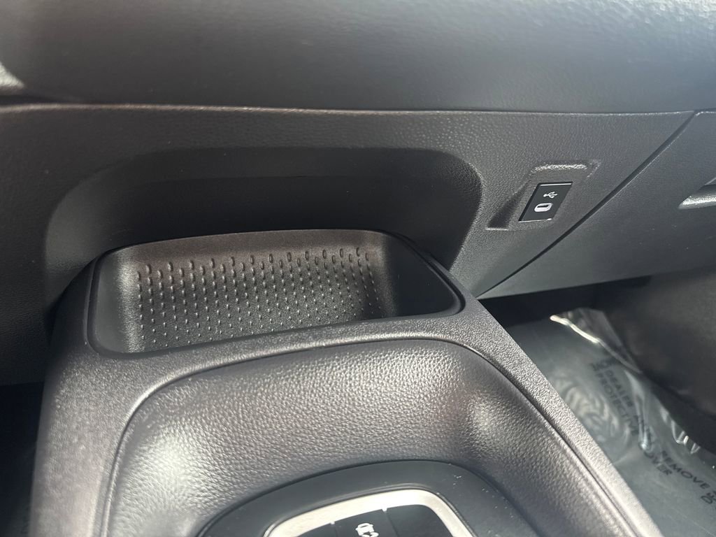 Used 2025 Toyota Corolla LE FWD image 24