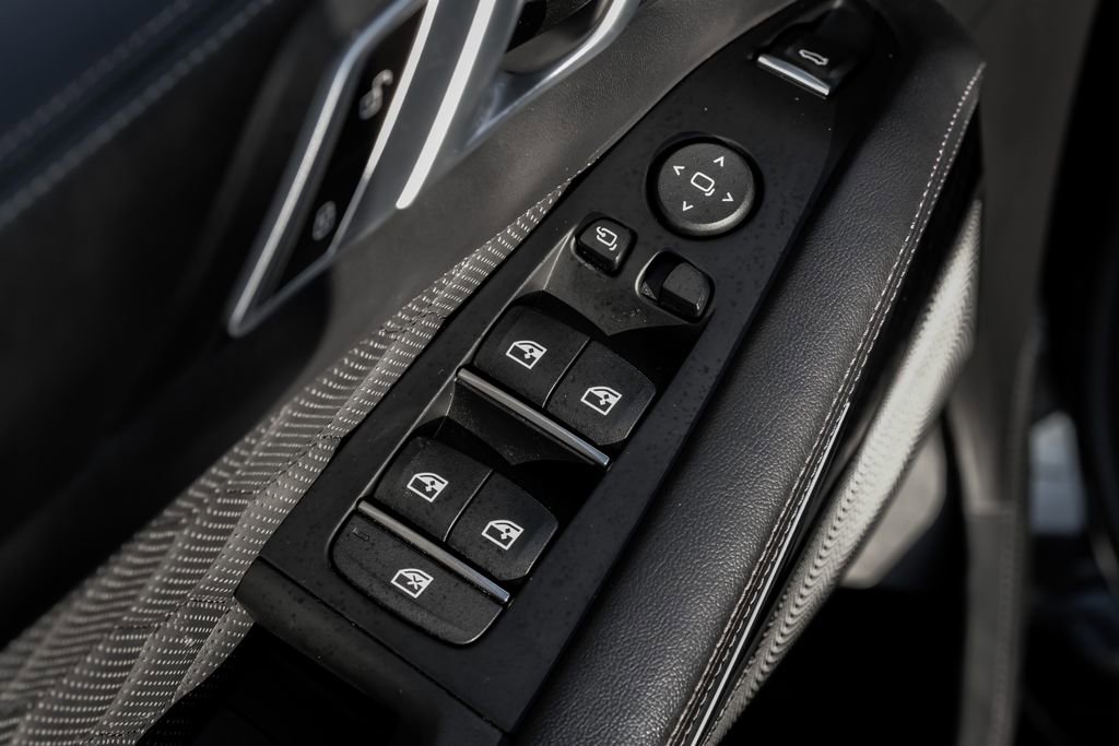 Used 2020 BMW X5 M Competition w/ Executive Package image 40