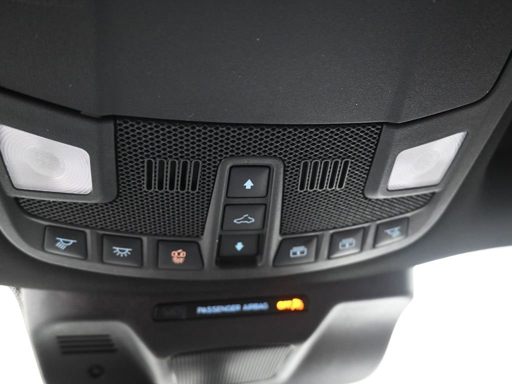 Used 2024 Ford Expedition Limited image 21