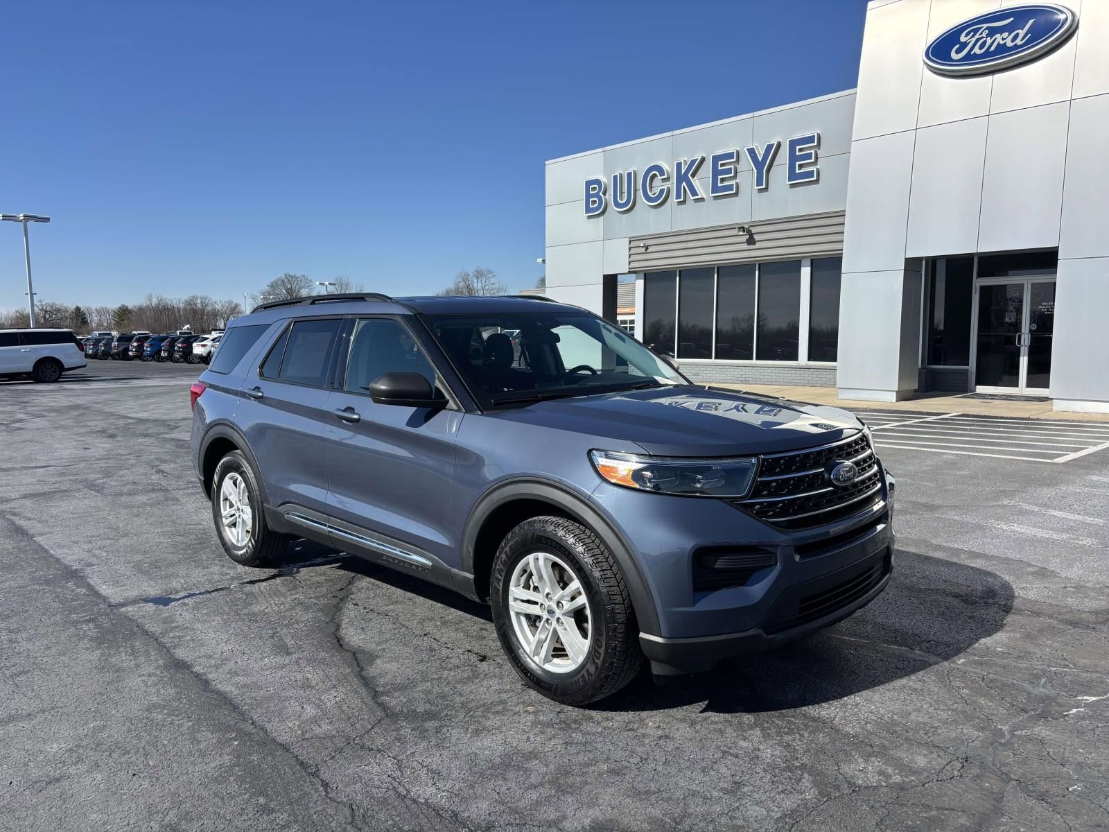 Used 2021 Ford Explorer XLT image 1