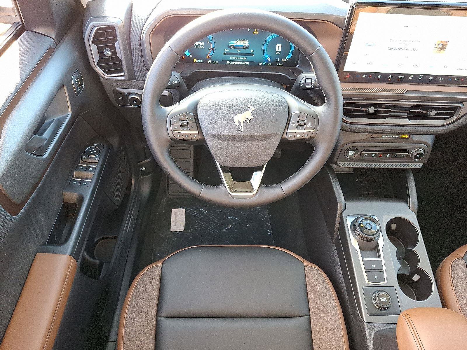 New 2025 Ford Bronco Sport Outer Banks image 8