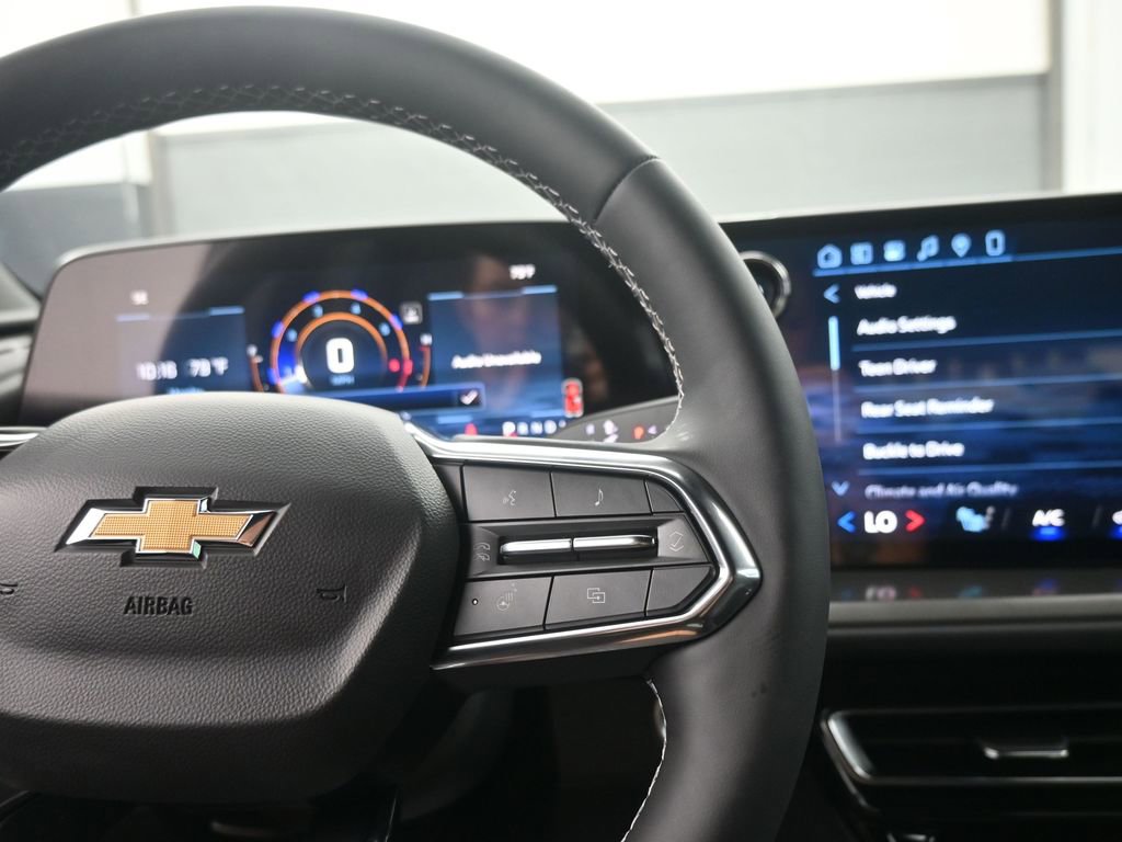 New 2026 Chevrolet Traverse LT w/ Driver Confidence Package image 17