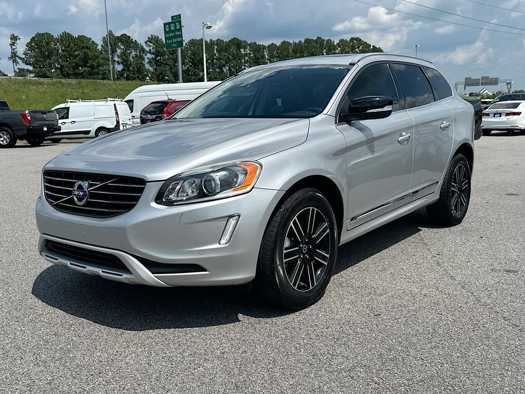 Used 2017 Volvo XC60 T5 Dynamic w/ Preferred Option Package