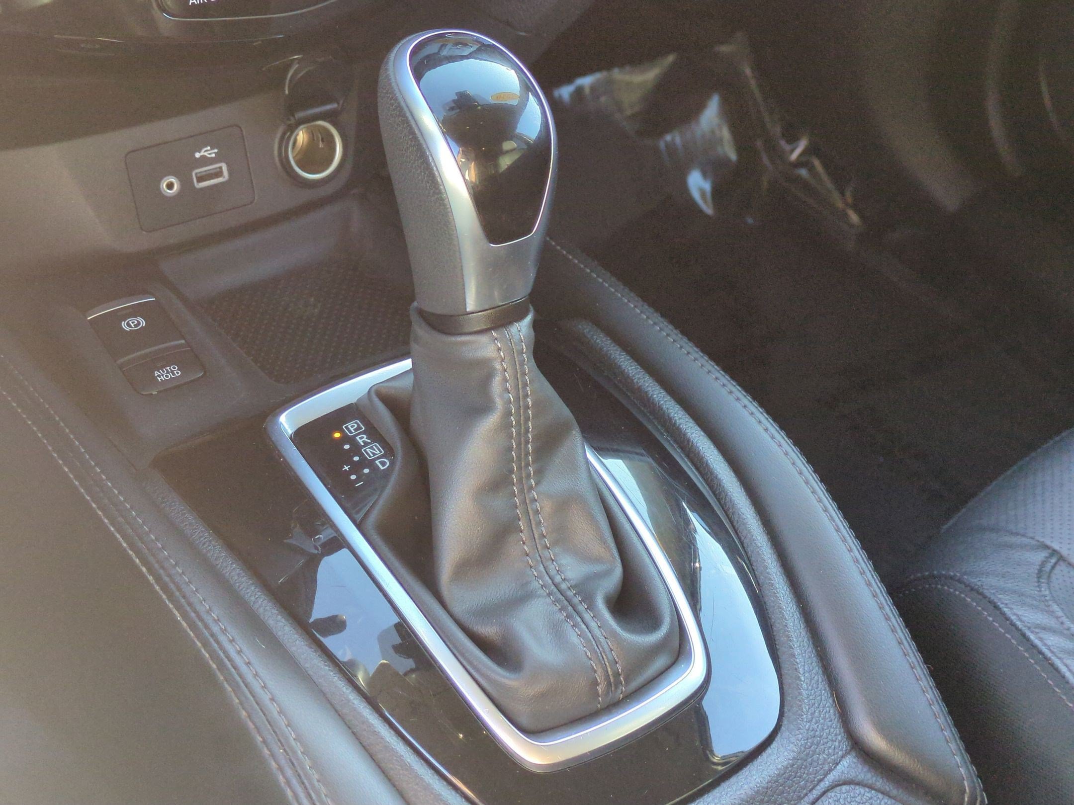 Used 2020 Nissan Rogue SL FWD image 26