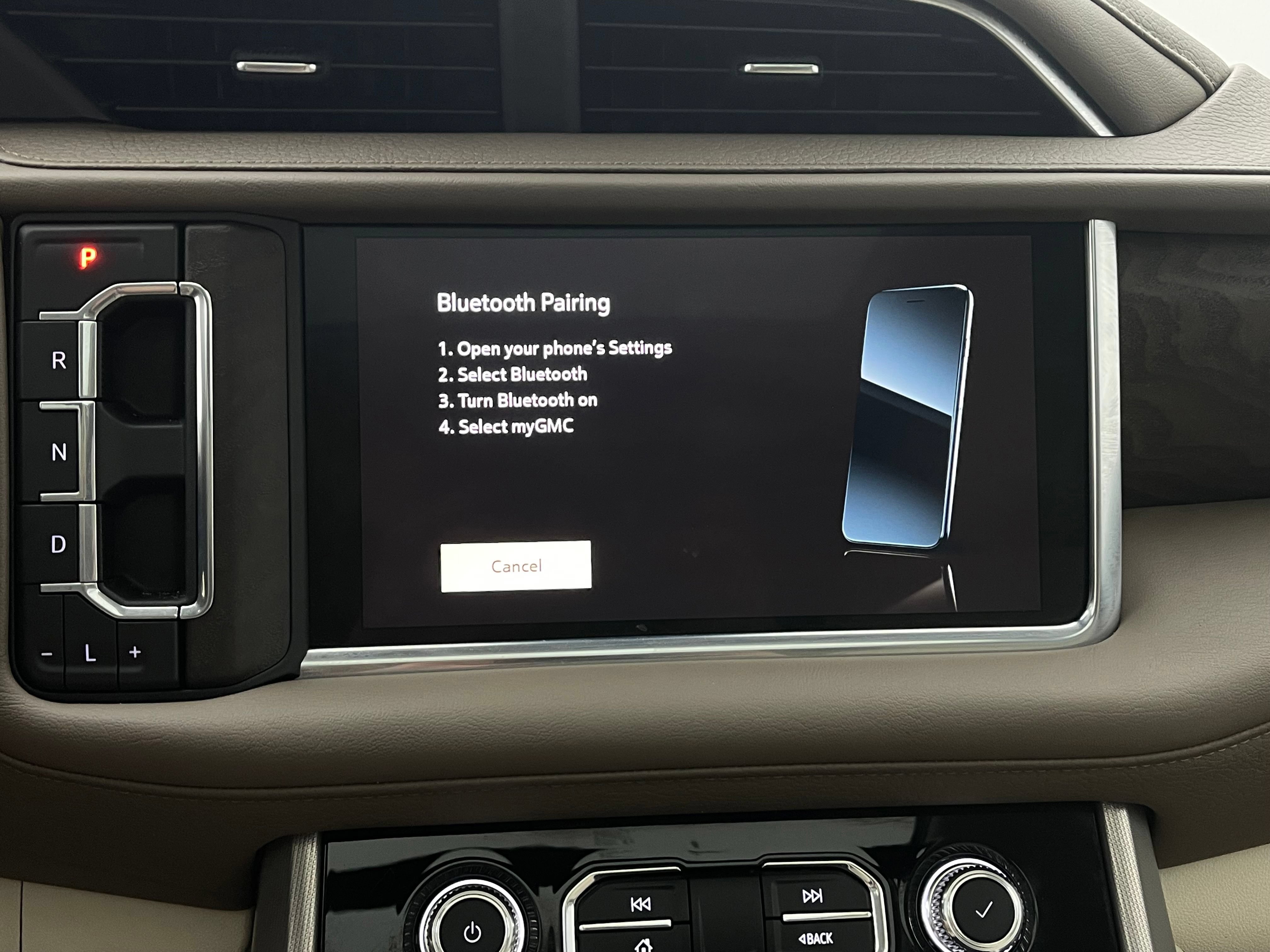 Used 2024 GMC Yukon Denali AWD/4WD image 34