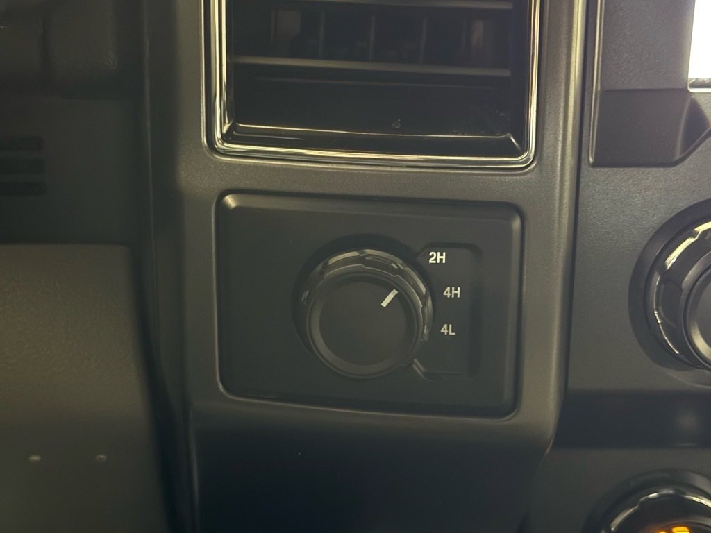 Certified 2019 Ford F150 XLT image 17