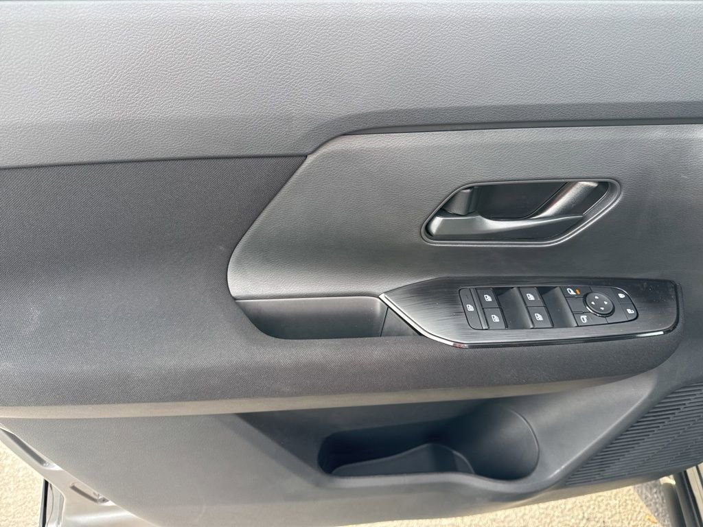 New 2026 Nissan Kicks S FWD image 8