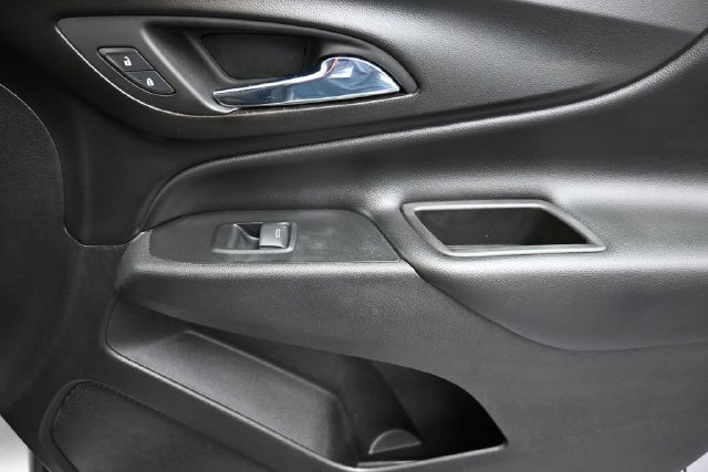 Used 2019 Chevrolet Equinox LT FWD image 11