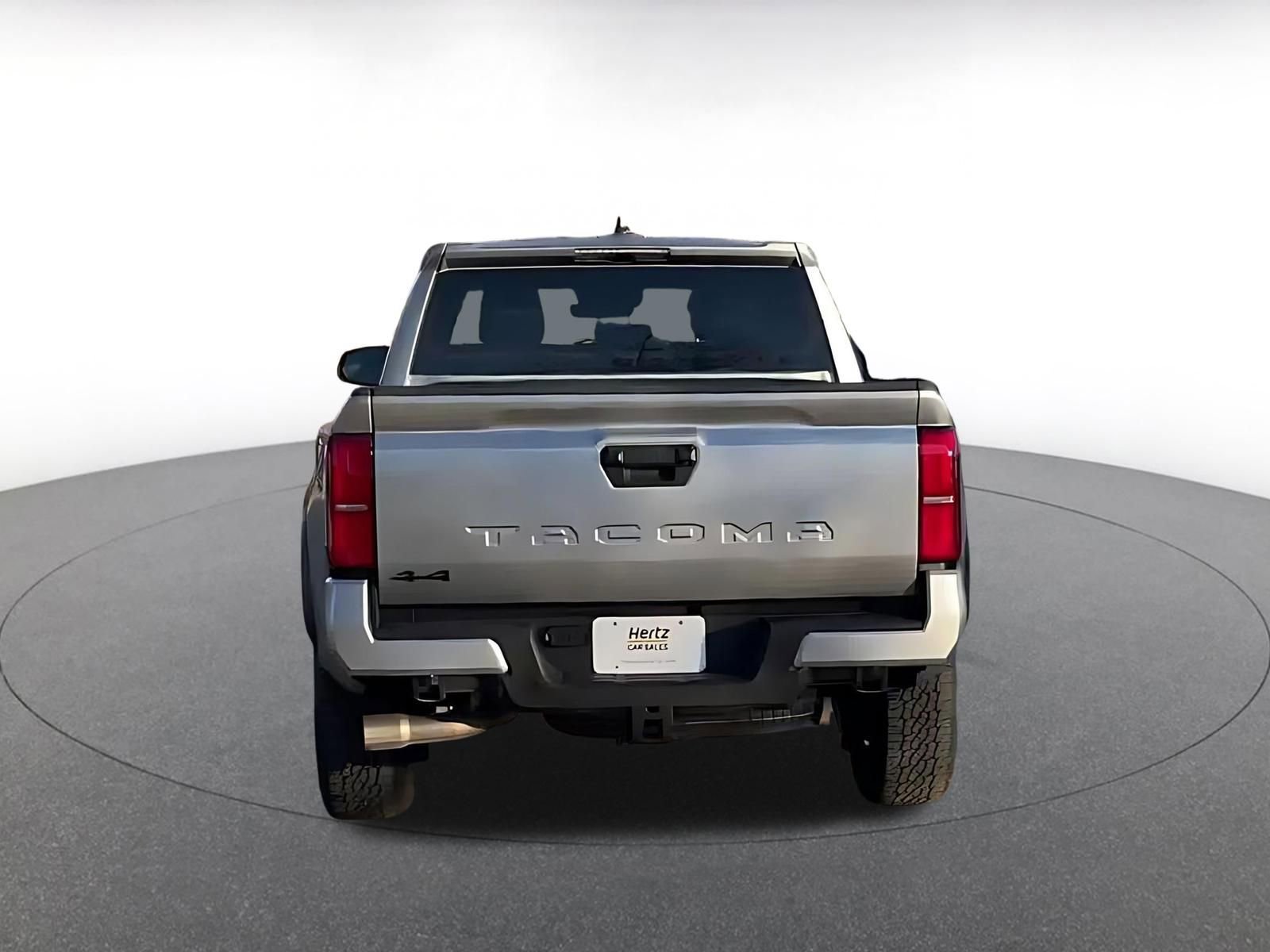 Used 2025 Toyota Tacoma TRD Off-Road image 12