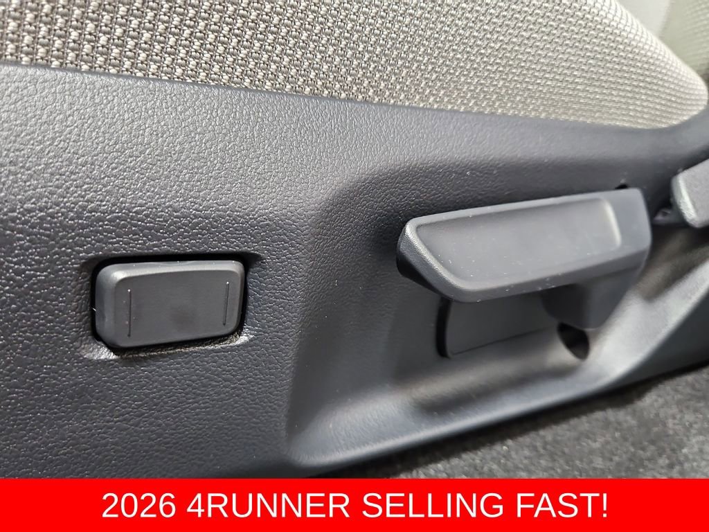 New 2026 Toyota 4Runner SR5 image 17