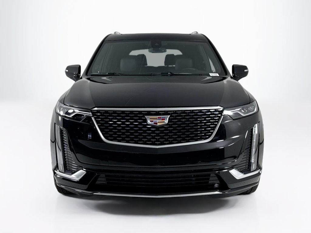 Used 2024 Cadillac XT6 Premium Luxury FWD image 8