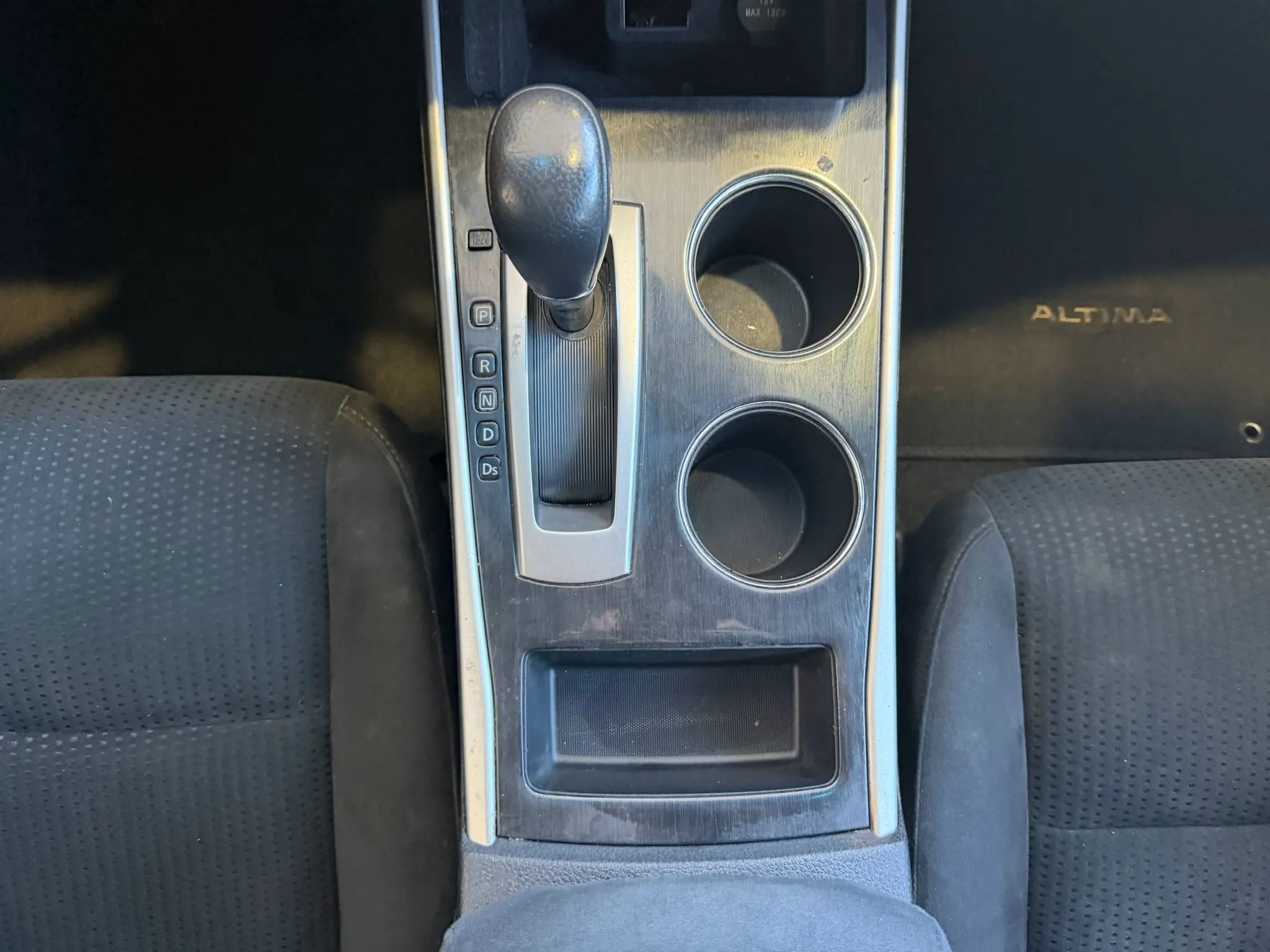Used 2014 Nissan Altima 2.5 S w/ Display Audio Package FWD image 19